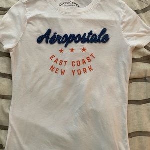 Aeropostale white graphic tee